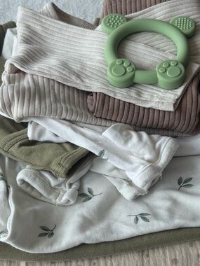 Neutral Newborn Bundle | Organic Cotton + Swaddle Set | Soft